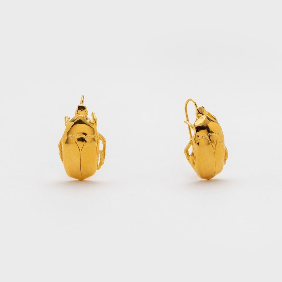 Boucles d'oreilles Scarabee en laiton doré