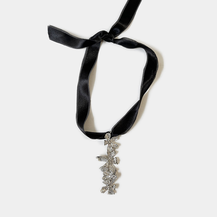Collier / Broche Flora Silver Strass