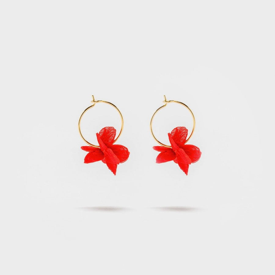 Boucles d'oreilles Poppy, créole plaquée or et fleur en soie rouge
